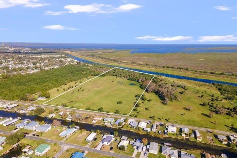 Land in Okeechobee, Florida № 789061 - photo 24