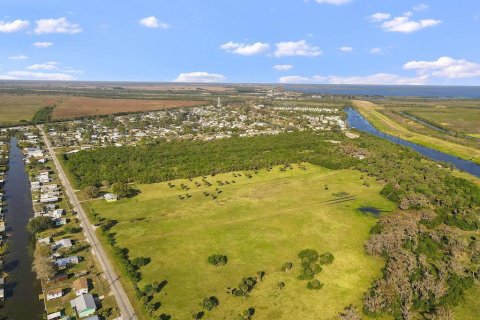 Land in Okeechobee, Florida № 789061 - photo 20