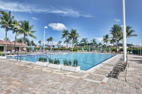 Condominio en venta en Delray Beach, Florida, 2 dormitorios, 84.26 m2 № 1132897 - foto 1