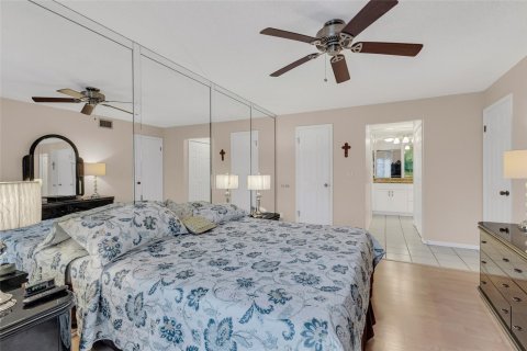 Condo in Fort Lauderdale, Florida, 2 bedrooms  № 1132896 - photo 15