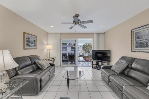 Condo in Fort Lauderdale, Florida, 2 bedrooms  № 1132896 - photo 30