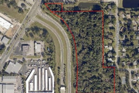 Commercial property in Sanford, Florida № 1397961 - photo 1