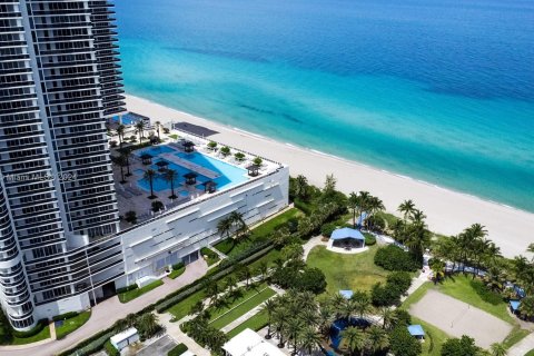 Copropriété à vendre à Hallandale Beach, Floride: 2 chambres, 165.55 m2 № 1374288 - photo 3