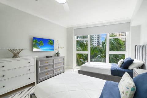 Copropriété à vendre à Hallandale Beach, Floride: 2 chambres, 165.55 m2 № 1374288 - photo 27