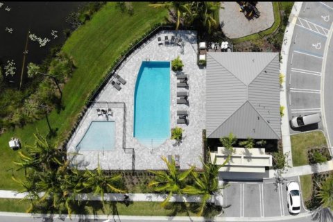 Townhouse in Wellington, Florida 4 bedrooms, 193.33 sq.m. № 1178573 - photo 3