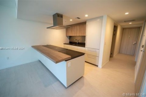 Condominio en venta en Miami, Florida, 1 dormitorio, 94.95 m2 № 1367599 - foto 6