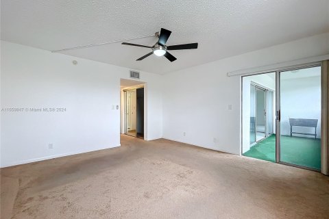 Copropriété à vendre à Lauderhill, Floride: 2 chambres, 88.26 m2 № 1365302 - photo 9