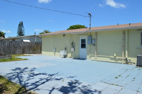 Villa ou maison à vendre à Palm Springs, Floride: 4 chambres, 161.28 m2 № 1154678 - photo 20