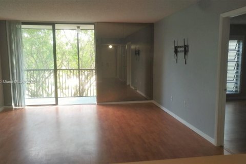 Copropriété à vendre à Lauderhill, Floride: 1 chambre, 77.39 m2 № 1304832 - photo 10