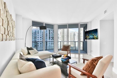 Condominio en alquiler en Miami, Florida, 2 dormitorios, 94.02 m2 № 1368672 - foto 12