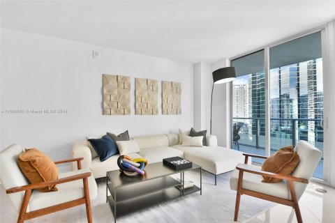 Condo in Miami, Florida, 2 bedrooms  № 1368672 - photo 11