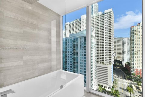 Copropriété à louer à Miami, Floride: 2 chambres, 94.02 m2 № 1368672 - photo 7