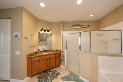 Condo in Punta Gorda, Florida, 3 bedrooms  № 1324785 - photo 25