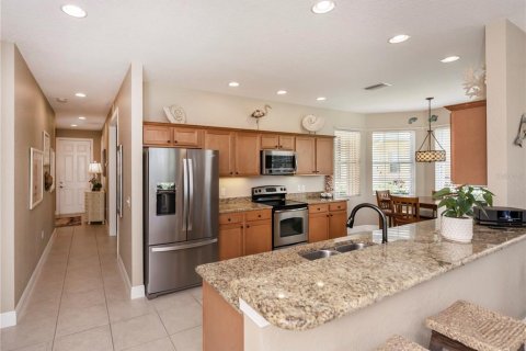 Condo in Punta Gorda, Florida, 3 bedrooms  № 1324785 - photo 4