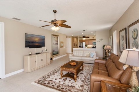 Copropriété à vendre à Punta Gorda, Floride: 3 chambres, 167.97 m2 № 1324785 - photo 12