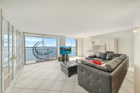 Copropriété à vendre à Miami, Floride: 2 chambres, 116.03 m2 № 1362387 - photo 5