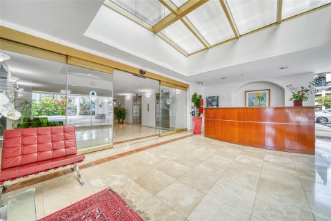 Copropriété à vendre à Miami, Floride: 2 chambres, 116.03 m2 № 1362387 - photo 29