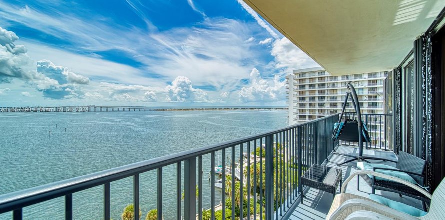 Condo à Miami, Floride, 2 chambres  № 1362387