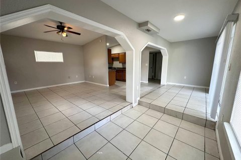 Casa en venta en Orlando, Florida, 3 dormitorios, 108.88 m2 № 1386678 - foto 4