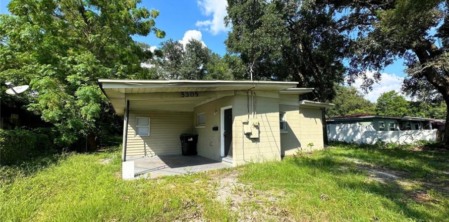 House in Orlando, Florida 3 bedrooms, 108.88 sq.m. № 1386678