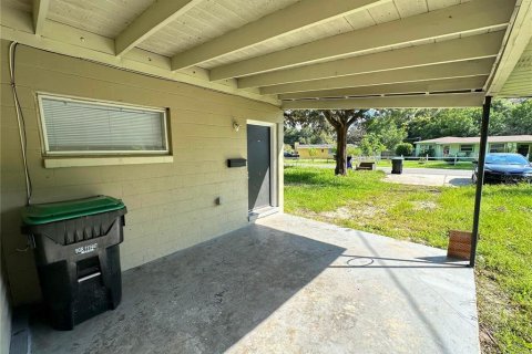 House in Orlando, Florida 3 bedrooms, 108.88 sq.m. № 1386678 - photo 2