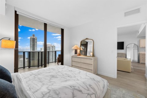 Condo in Miami, Florida, 1 bedroom  № 1403026 - photo 20