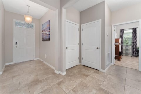 Villa ou maison à vendre à Kissimmee, Floride: 4 chambres, 189.33 m2 № 1326630 - photo 8