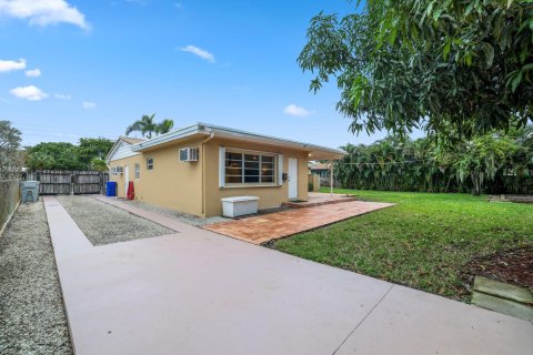 Immobilier commercial à vendre à Pompano Beach, Floride: 194.17 m2 № 1207798 - photo 20