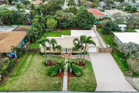Immobilier commercial à vendre à Pompano Beach, Floride: 194.17 m2 № 1207798 - photo 13
