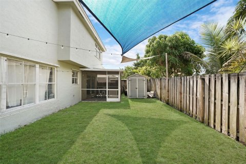 Casa en venta en Margate, Florida, 3 dormitorios, 161.46 m2 № 1207799 - foto 23