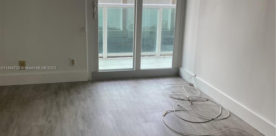 Condo à Sunny Isles Beach, Floride, 2 chambres  № 868171