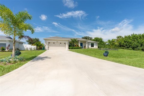 Villa ou maison à vendre à Englewood, Floride: 3 chambres, 152.36 m2 № 1369358 - photo 2