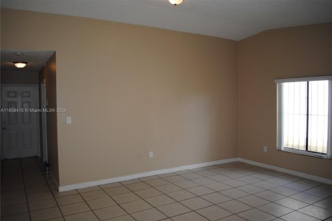 Touwnhouse à vendre à Homestead, Floride: 2 chambres, 89.56 m2 № 1364133 - photo 5