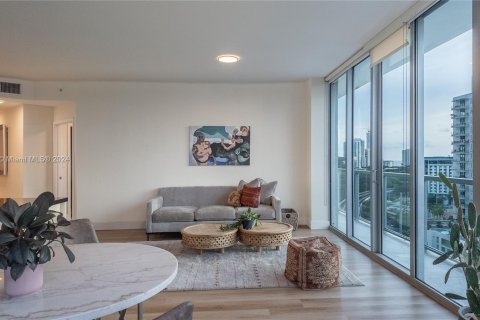 Copropriété à vendre à Miami, Floride: 2 chambres, 102.94 m2 № 1364132 - photo 4