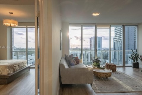 Copropriété à vendre à Miami, Floride: 2 chambres, 102.94 m2 № 1364132 - photo 9