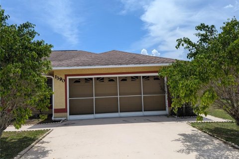 Villa ou maison à vendre à Kissimmee, Floride: 3 chambres, 153.1 m2 № 1301578 - photo 2