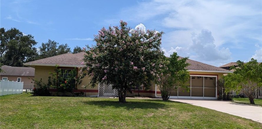 Villa ou maison à Kissimmee, Floride 3 chambres, 153.1 m2 № 1301578