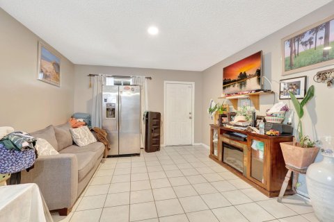 Immobilier commercial à vendre à Lake Worth, Floride: 158.4 m2 № 1132900 - photo 28