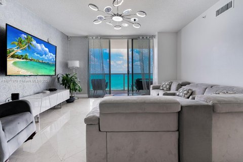 Condo in Sunny Isles Beach, Florida, 2 bedrooms  № 1393658 - photo 7