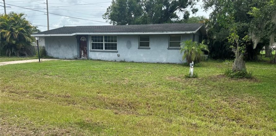 House in Punta Gorda, Florida 2 bedrooms, 102.56 sq.m. № 1260515