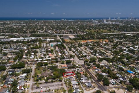 Casa en venta en Hollywood, Florida, 3 dormitorios, 131.55 m2 № 1316115 - foto 18