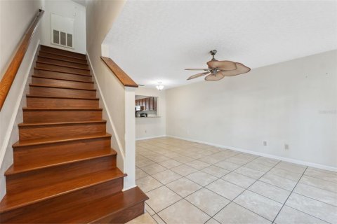 Touwnhouse à vendre à Tampa, Floride: 2 chambres, 110.09 m2 № 1383403 - photo 13