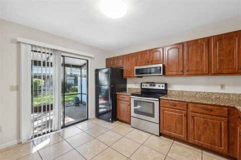 Touwnhouse à vendre à Tampa, Floride: 2 chambres, 110.09 m2 № 1383403 - photo 18