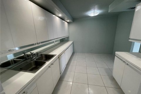 Condominio en venta en Miami, Florida, 2 dormitorios, 135.64 m2 № 1129017 - foto 24