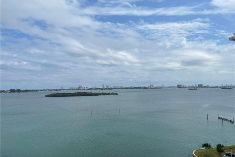 Copropriété à vendre à Miami, Floride: 2 chambres, 135.64 m2 № 1129017 - photo 1