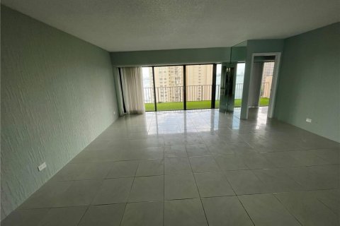 Copropriété à vendre à Miami, Floride: 2 chambres, 135.64 m2 № 1129017 - photo 21