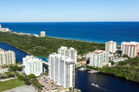 Condo in Fort Lauderdale, Florida, 2 bedrooms  № 1129107 - photo 27