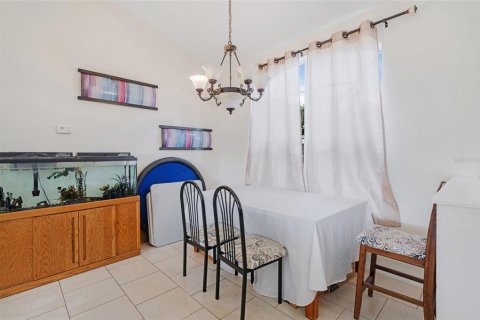 Casa en venta en North Port, Florida, 3 dormitorios, 194.26 m2 № 1195885 - foto 10