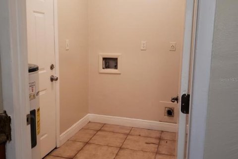 Appartement à louer à Lakeland, Floride: 2 chambres, 92.9 m2 № 1372018 - photo 4